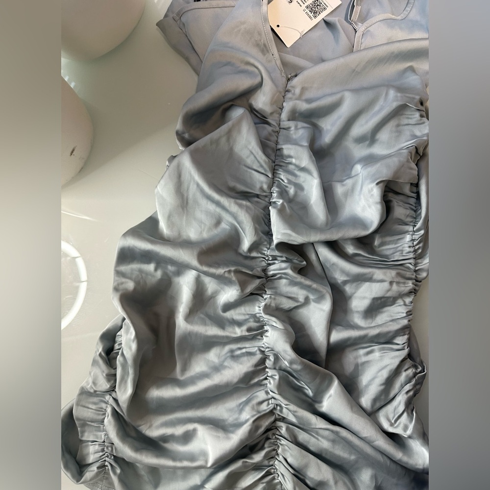 Forever 21 Gray Mini Dress - Picture 4 of 4